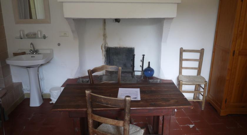 Auberge Des Seguins Buoux Номер фото